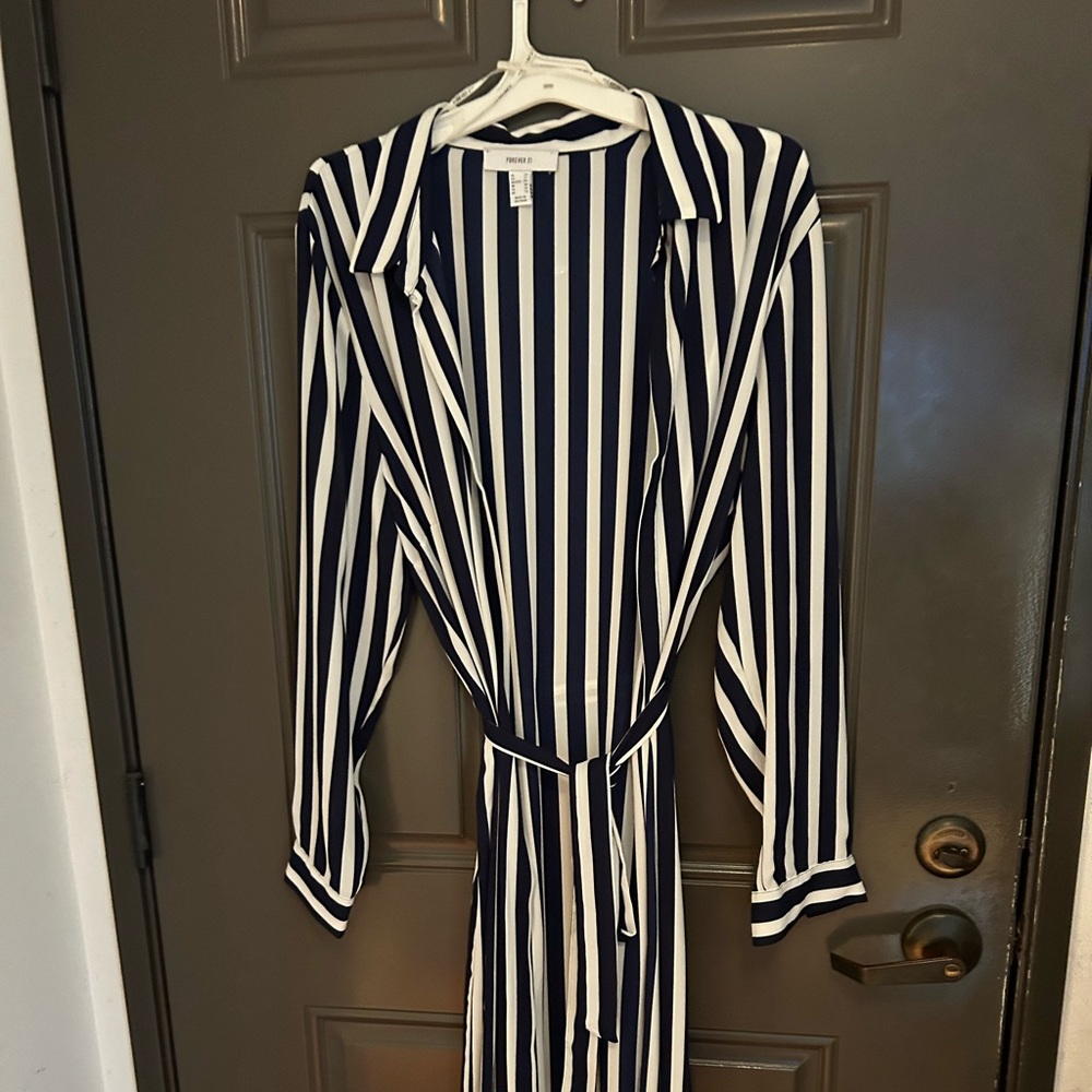 Striped Floor length cover